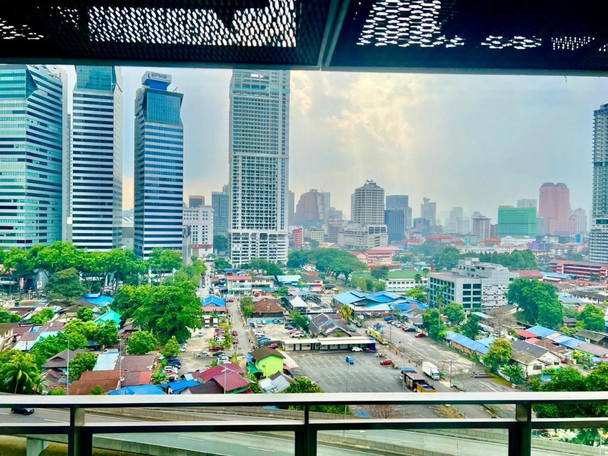 Summer Suites Near Klcc กัวลาลัมเปอร์ ภายนอก รูปภาพ