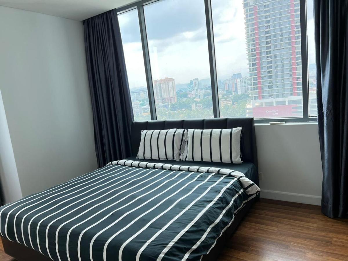 Summer Suites Near Klcc กัวลาลัมเปอร์ ภายนอก รูปภาพ